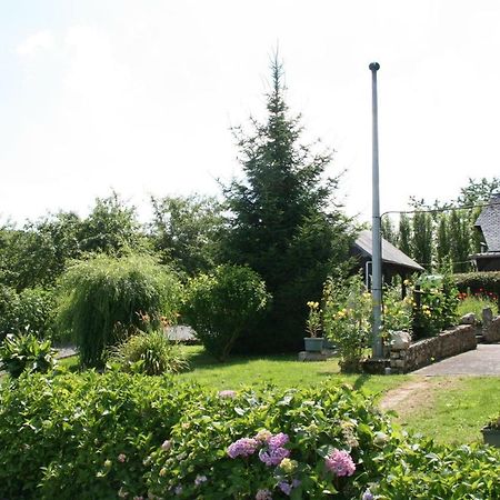 Le Clos Des Hortensias Toutainville Esterno foto
